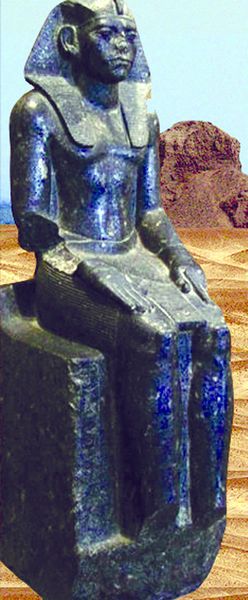 ചിത്രം:Vol5p433 Amenemhat iii statue.jpg