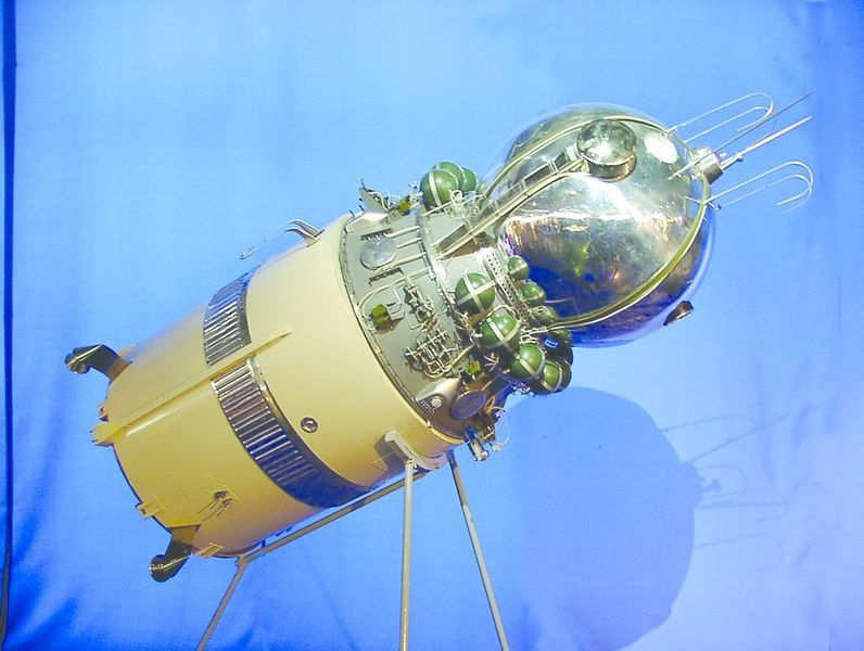 ചിത്രം:Vol7p852 Vostok spacecraft.jpg