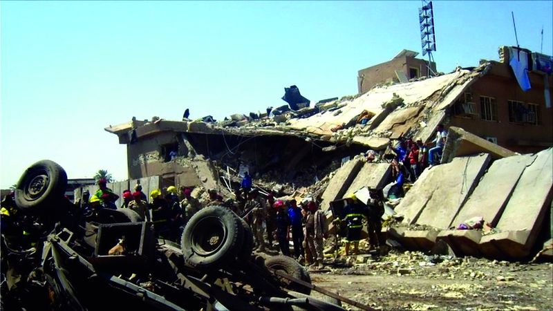 ചിത്രം:Vol4p218 Iraq-bombings.jpg