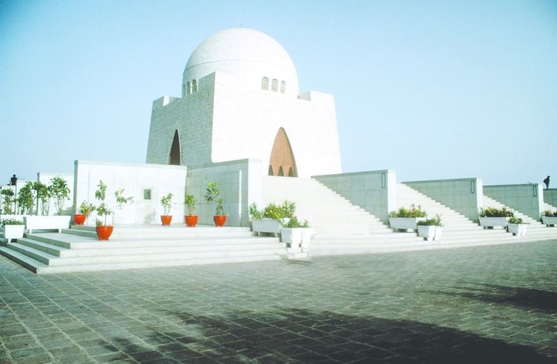 ചിത്രം:Vol6p421 Jinnah’s tomb.jpg