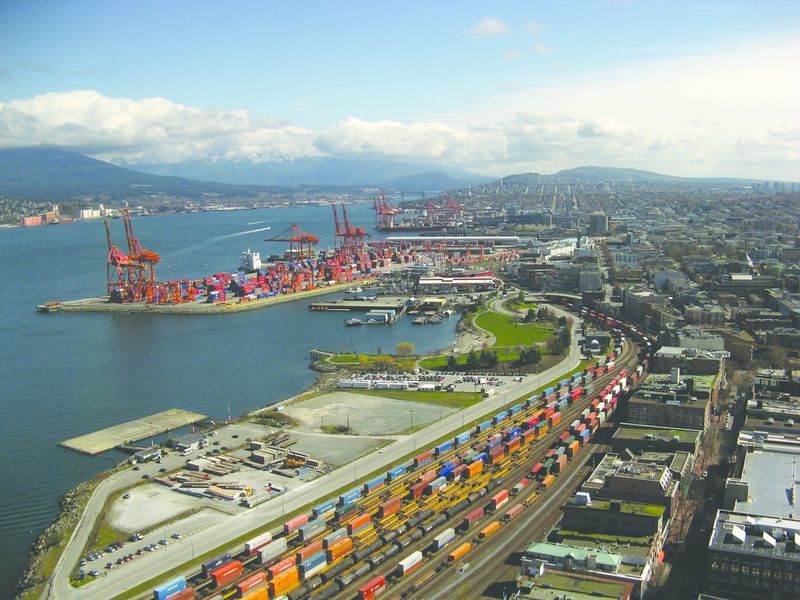 ചിത്രം:Vol7p62 The Port of Vancouver, Canada's busiest port.jpg