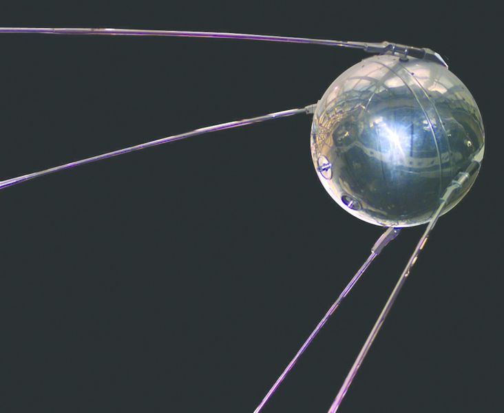ചിത്രം:Vol7p852 Sputnik asm first earth satalite.jpg