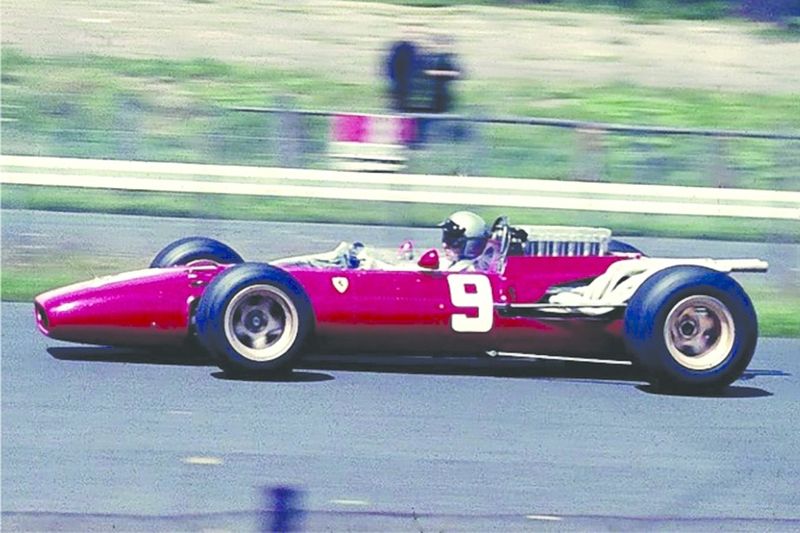 ചിത്രം:Vol5p212 Bandini, Lorenzo - Ferrari-12-Zylinder 1966.jpg