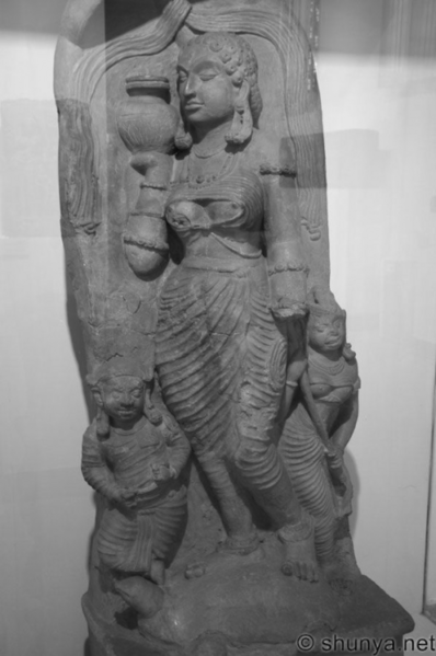 ചിത്രം:1862Yamuna, Gupta, 5th c. CE, Ahichchhatra, UP-8.png