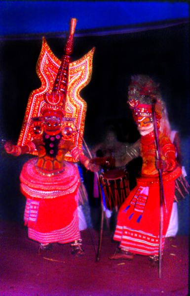 ചിത്രം:Theyyam(C1).png