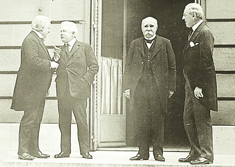 ചിത്രം:Vol5p617 Council of Four Versailles Lloyd George, Vittorio Emanuele Orlando, Georges Clemenceau, Woodrow W.jpg
