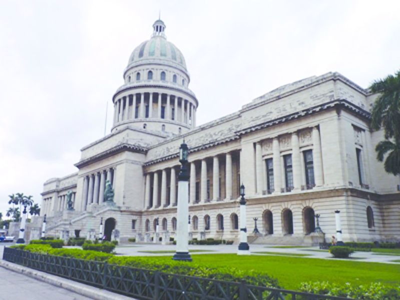 ചിത്രം:Vol9 201 Cuba-legislature-01.jpg