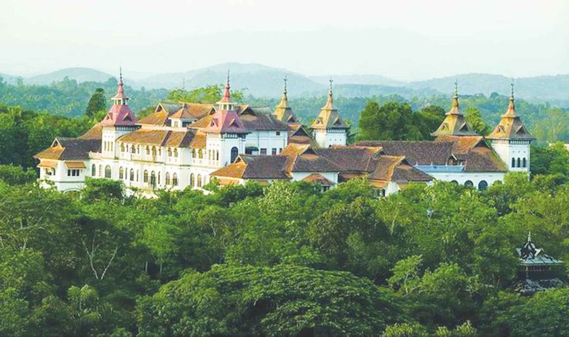 ചിത്രം:Palace of Trivandrum.jpg