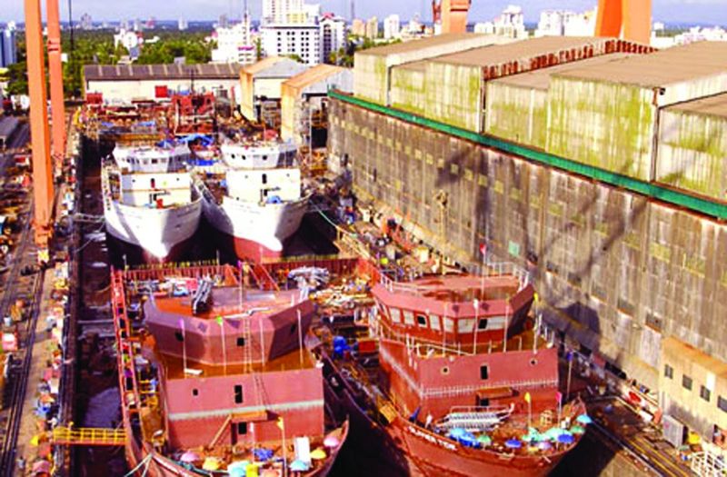 ചിത്രം:Vol5p218 Cochin-Shipyard.jpg