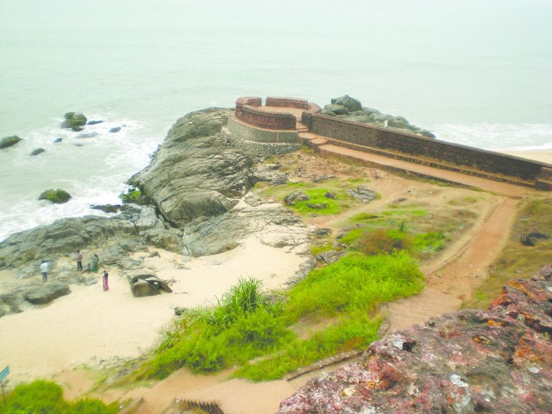 ചിത്രം:Vol9 17 Bekal Fort.jpg